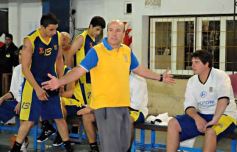 Foto de la galería: Tirica venció a Mitre como visitante por 68-65 y recuperó la ventaja