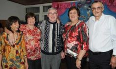 Foto de la galería: El cumpleaños  de las mellizas Silvana y Yolanda Recalde