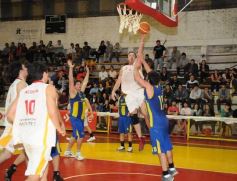 Foto de la galería: Tokio 95-Mitre 80