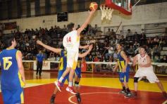 Foto de la galería: Tokio 95-Mitre 80