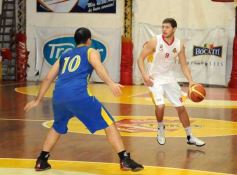 Foto de la galería: Tokio 95-Mitre 80