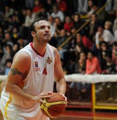 Foto de la galería: Tokio 95-Mitre 80