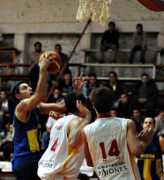 Foto de la galería: Tokio 95-Mitre 80