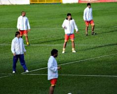 Foto de la galería: Crucero entrena con nuevas caraas