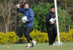 Foto de la galería: Crucero entrena con nuevas caraas