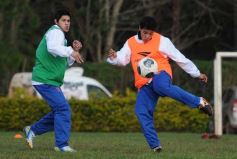Foto de la galería: Crucero entrena con nuevas caraas