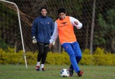 Foto de la galería: Crucero entrena con nuevas caraas