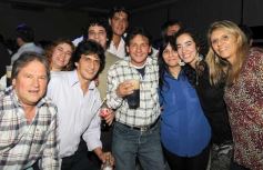 Foto de la galería: Día del Amigo con la mejor música retro