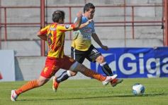 Foto de la galería: Cuadrangurar en Corrientes: Boca Unidos 0-Crucero del Norte 0