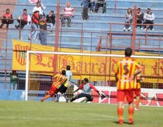 Foto de la galería: Cuadrangurar en Corrientes: Boca Unidos 0-Crucero del Norte 0