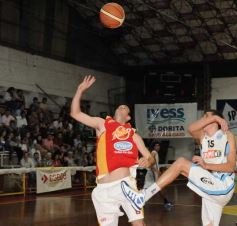 Foto de la galería: Tokio sacó la primera ventaja