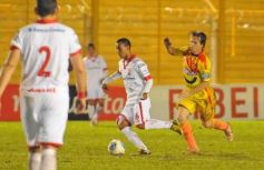 Foto de la galería: Crucero del Norte 1-Huracán de Parque Patricios 0