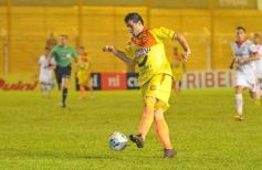 Foto de la galería: Crucero del Norte 1-Huracán de Parque Patricios 0