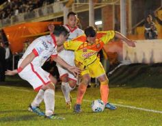 Foto de la galería: Crucero del Norte 1-Huracán de Parque Patricios 0