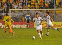 Foto de la galería: Crucero del Norte 1-Huracán de Parque Patricios 0