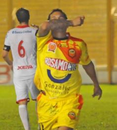 Foto de la galería: Crucero del Norte 1-Huracán de Parque Patricios 0