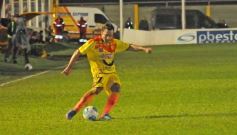 Foto de la galería: Crucero del Norte 1-Huracán de Parque Patricios 0