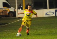 Foto de la galería: Crucero del Norte 1-Huracán de Parque Patricios 0