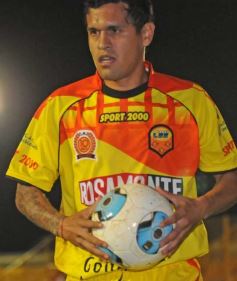 Foto de la galería: Crucero del Norte 1-Huracán de Parque Patricios 0