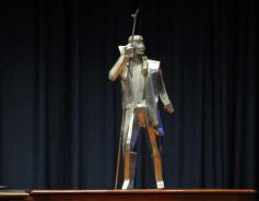 Foto de la galería: Aprobaron ley sobre tierra en Gobernador Roca