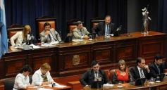 Foto de la galería: Aprobaron ley sobre tierra en Gobernador Roca