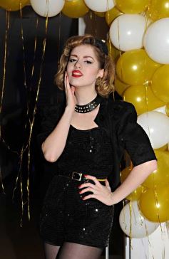 Foto de la galería: Nélida Madelaire y un evento festivo con familiares y amigos