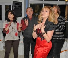 Foto de la galería: Nélida Madelaire y un evento festivo con familiares y amigos