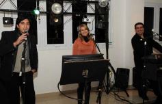 Foto de la galería: Nélida Madelaire y un evento festivo con familiares y amigos