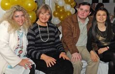 Foto de la galería: Nélida Madelaire y un evento festivo con familiares y amigos