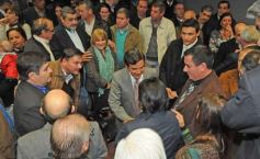 Foto de la galería: Proponen incorporar la enseñanza de la lengua de señas a la educación primaria