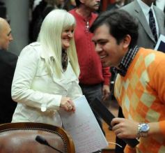 Foto de la galería: Proponen incorporar la enseñanza de la lengua de señas a la educación primaria