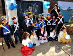 Foto de la galería: Homenaje al Libertador Gral José de San Martín en el Colegio del Carmen