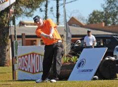 Foto de la galería: El tucumano César Costilla se llevó el Abierto de Misiones de golf