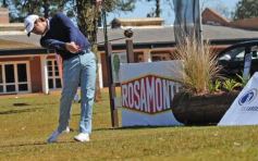 Foto de la galería: El tucumano César Costilla se llevó el Abierto de Misiones de golf