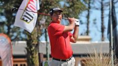 Foto de la galería: El tucumano César Costilla se llevó el Abierto de Misiones de golf