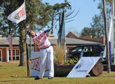 Foto de la galería: El tucumano César Costilla se llevó el Abierto de Misiones de golf
