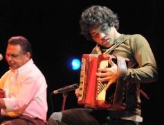 Foto de la galería: Espectáculo de primer nivel de los Hermanos Brítez y Mario Bofil en el auditorium del Montoya