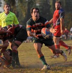 Foto de la galería: Centro se quedó con el clásico ante Lomas