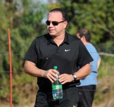 Foto de la galería: Centro se quedó con el clásico ante Lomas