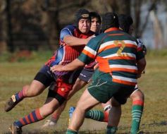 Foto de la galería: Centro se quedó con el clásico ante Lomas