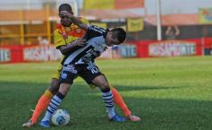 Foto de la galería: Crucero del Norte 1-Talleres de Córdoba 0