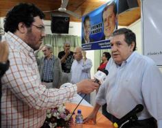 Foto de la galería: Jorge Asís disertó sobre política nacional e internacional en el Club Sarmiento de Posadas