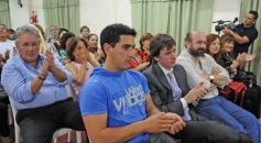 Foto de la galería: Jorge Asís disertó sobre política nacional e internacional en el Club Sarmiento de Posadas