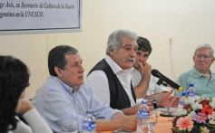 Foto de la galería: Jorge Asís disertó sobre política nacional e internacional en el Club Sarmiento de Posadas