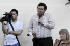 Foto de la galería: Jorge Asís disertó sobre política nacional e internacional en el Club Sarmiento de Posadas