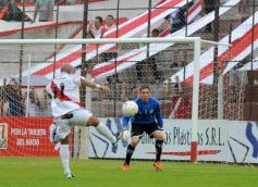 Foto de la galería: Guaraní puso primera en el Argentino A