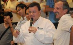 Foto de la galería: Posadas Plaza Shopping fue el escenario elegido para lanzar oficialmente la 9ª fecha del calendario 2013 del TN