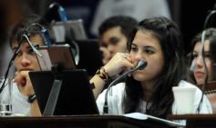 Foto de la galería: Parlamento Estudiantil Misionero 3.0