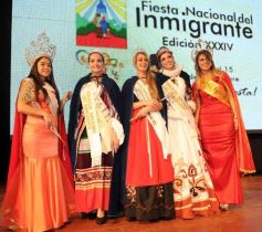 Foto de la galería: Natalia Burgen de la colectividad suiza es la nueva Reina de la Fiesta Nacional del Inmigrante