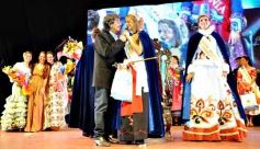 Foto de la galería: Natalia Burgen de la colectividad suiza es la nueva Reina de la Fiesta Nacional del Inmigrante